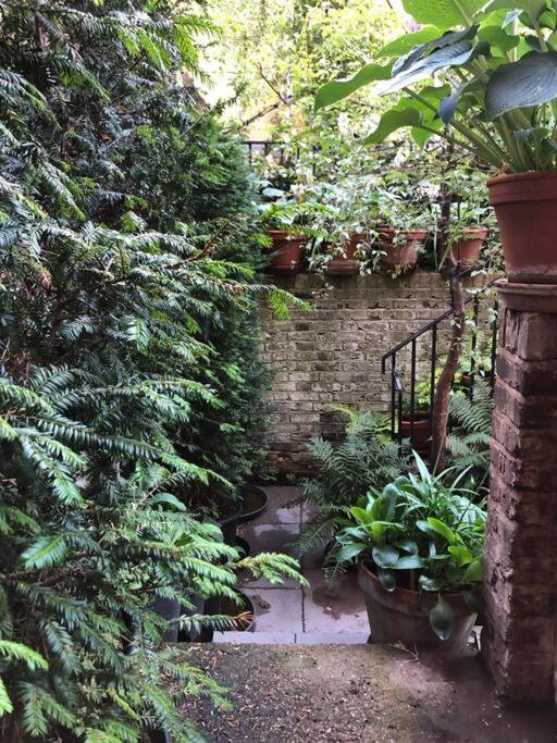 Kings Cross, Self-Contained House & Private Garden Londres Exterior foto
